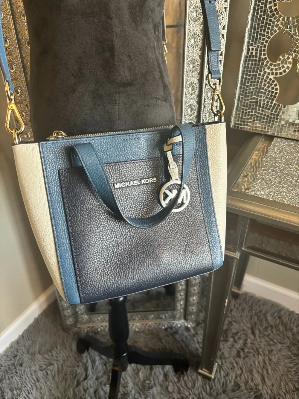 💕Michael Kors Navy, Black and White Pebbled Leather Satchel
